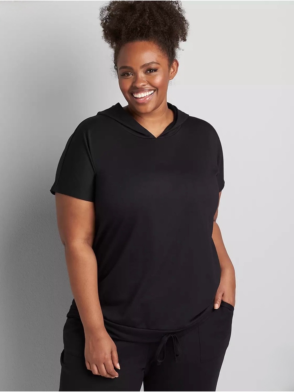 LIVI Active Lane Bryant Black Short-Sleeve Hoodie With Tie Hem sz 18/20
